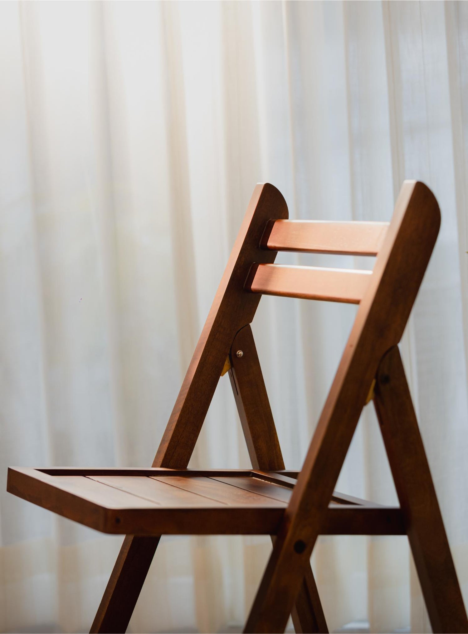 Willow Fold Chair