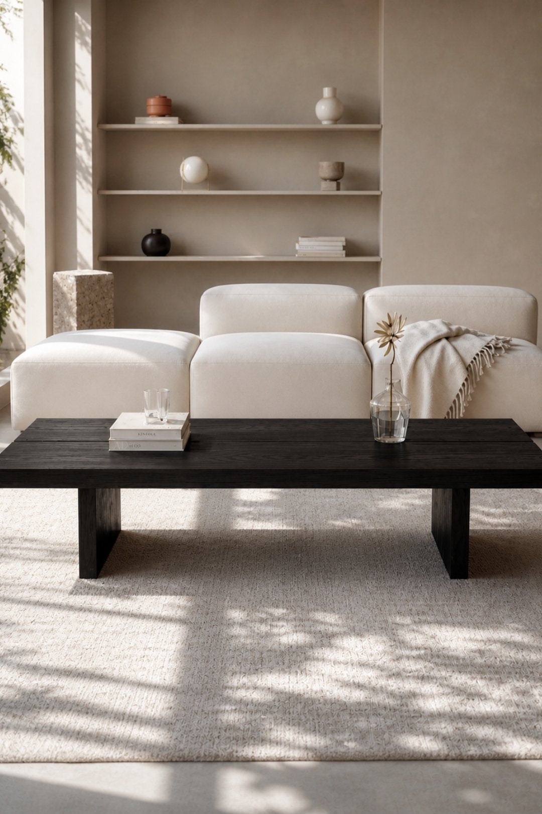 Kuro Coffee Table